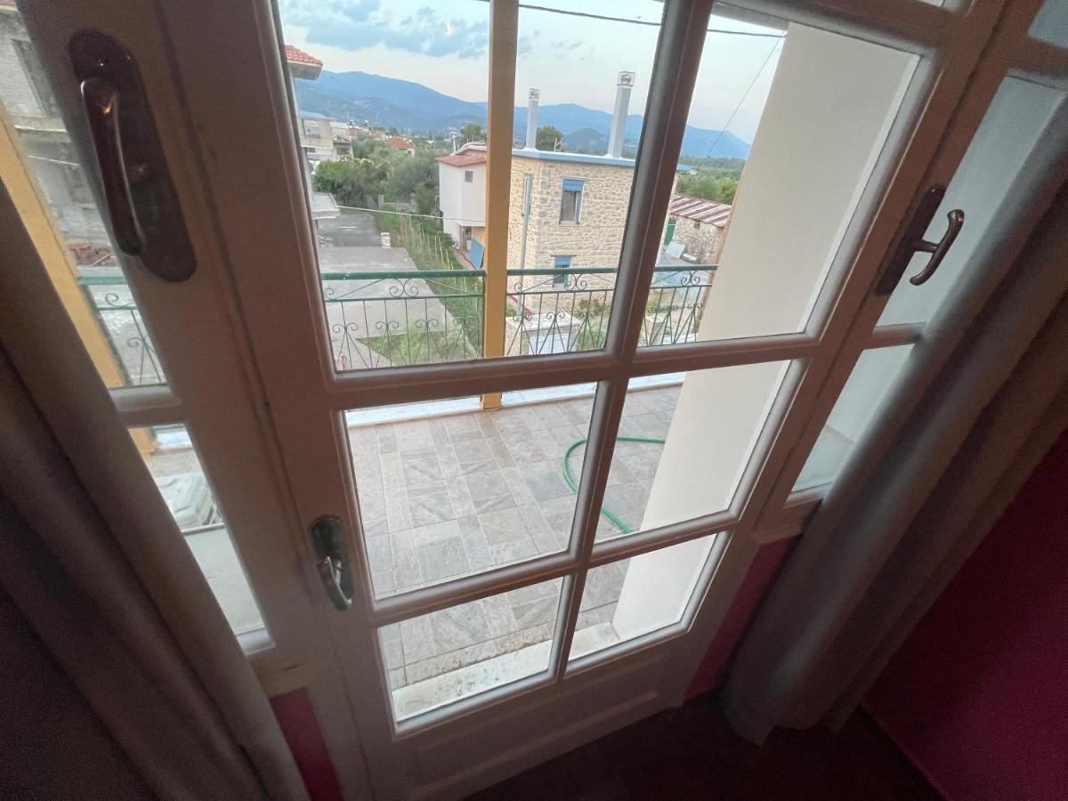 Efis Guest House Near Nafpaktos-Fully Equipped Home Exterior photo